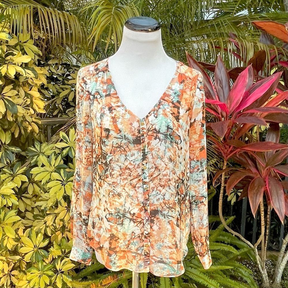 Bebe Button Down Blouse - Picture 2 of 8
